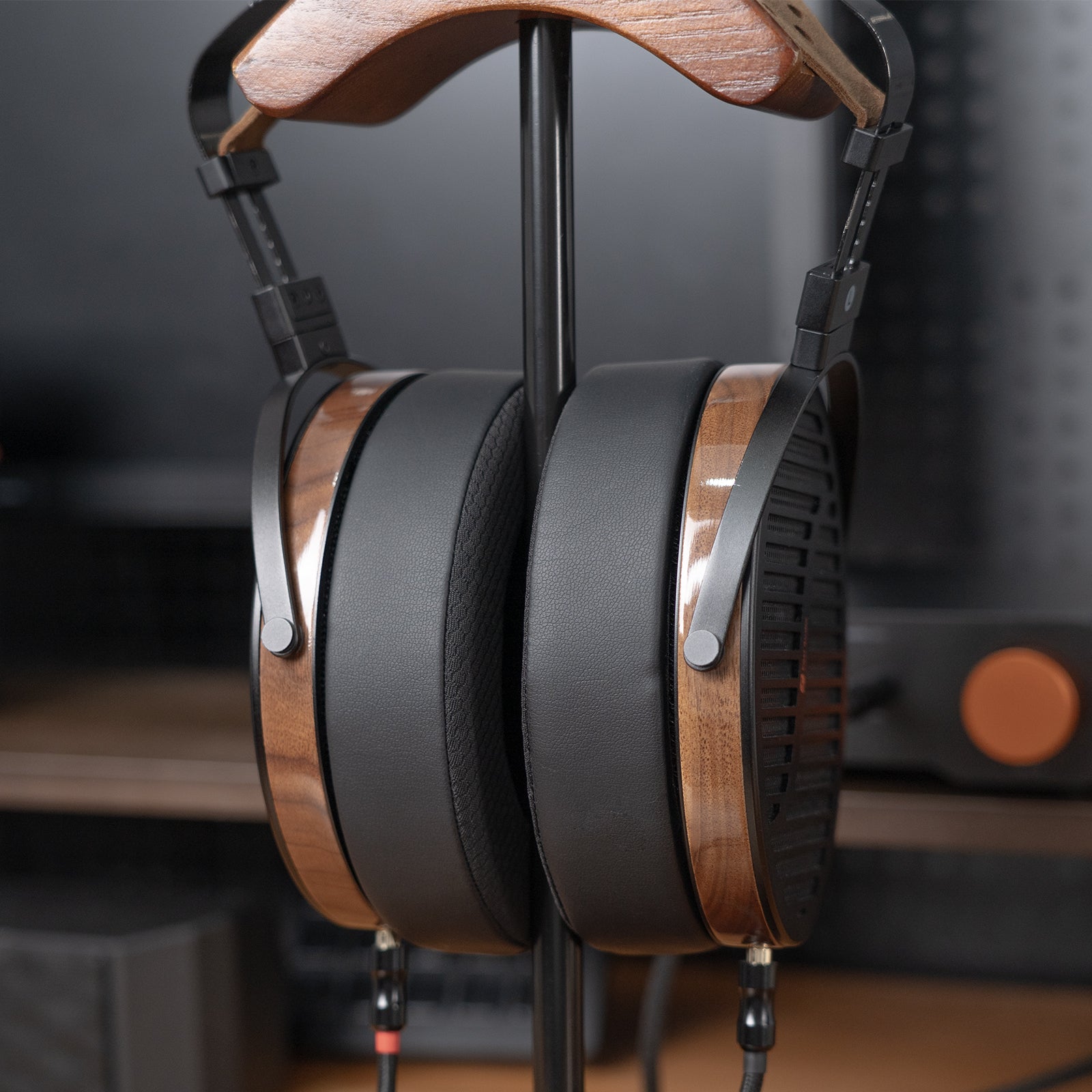 i5 Replacement Earpads(no ventilation holes) for i5 Planar Magnetic Headphones