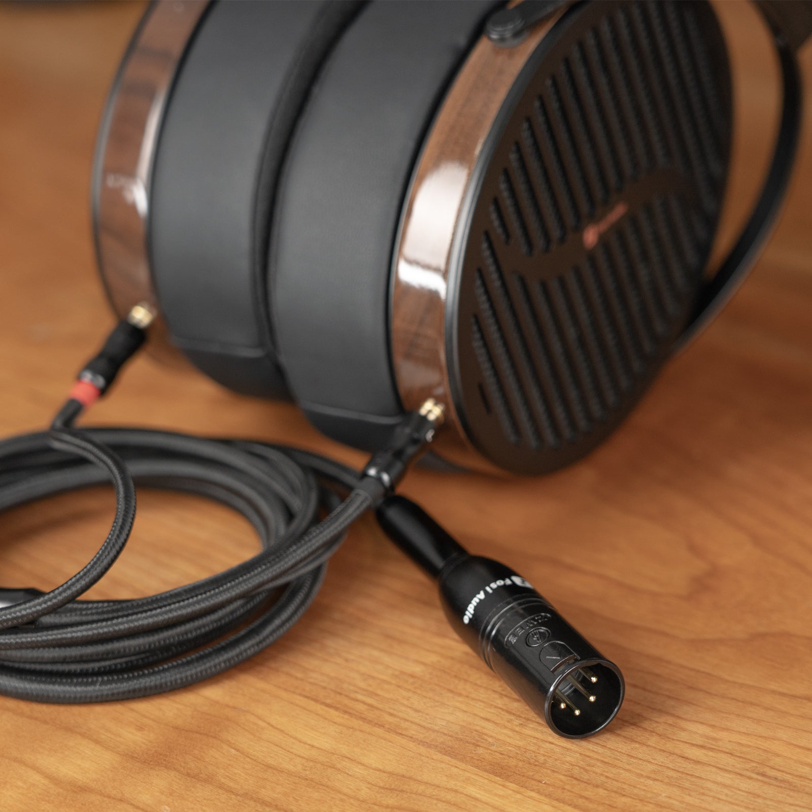 XLR Adaptor for i5 Planar Magnetic Headphones